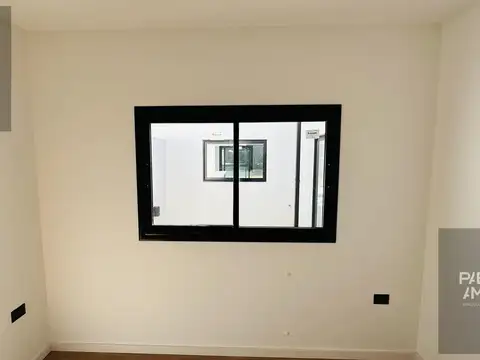 Casa 3 dormitorios a estrenar  en City Bell