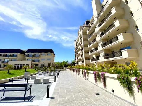 Departamento en Alquiler en Bernal, USD 850