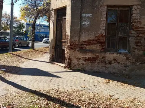 Terreno en Venta 35  mts Fondo