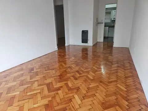 Departamento en Alquiler en Olivos Vias/Maipu, $ 1.100.000