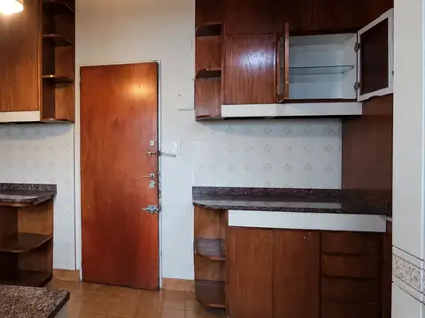 Departamento 5 ambientes con 4 baños