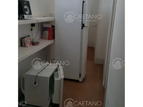 Excelente local a la calle en venta en Punta del Este, Peninsula.