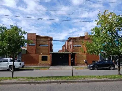 Depto Tipo Casa en Venta 1 año
