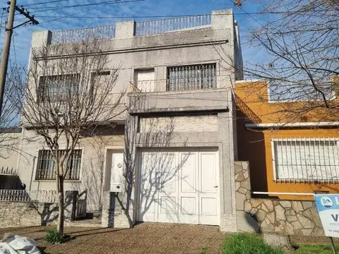 Casa en venta en Centro (Campana)