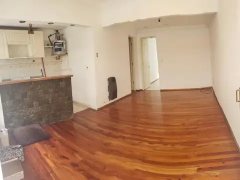 Venta Departamento 2 ambientes Ramos Mejía