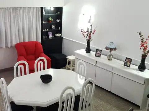 Venta de PH 3/4 ambientes con terraza y cochera cubierta