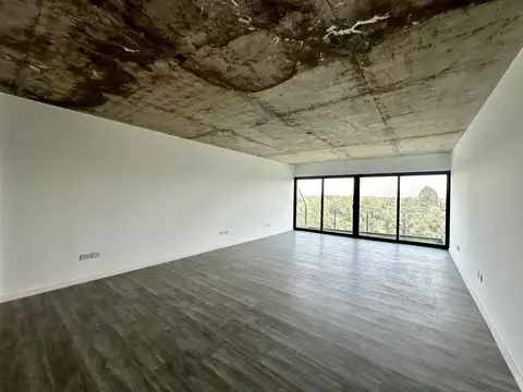 Oficina en Venta con 1 cochera