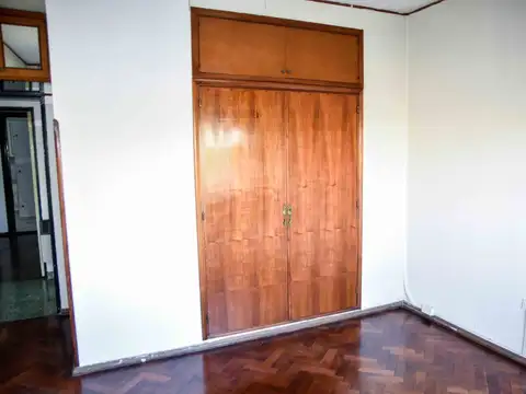 Departamento en Venta 80 años