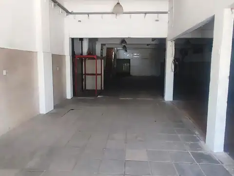 Hipolito Yrigoyen  al 23600