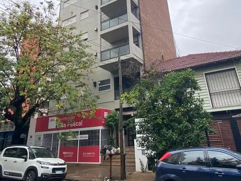 Departamento 2 ambientes en venta en el centro de Quilmes