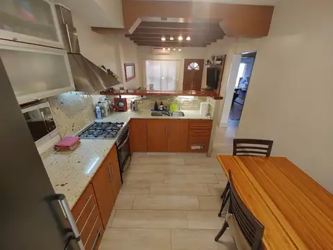 Depto Tipo Casa en Venta de 3 ambientes