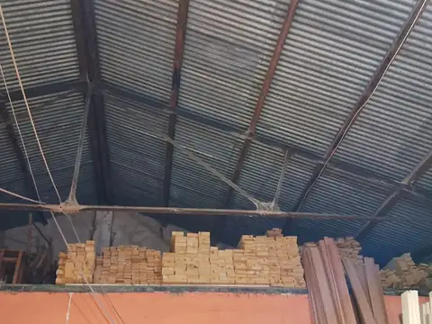 Galpón en Puerto Yerua