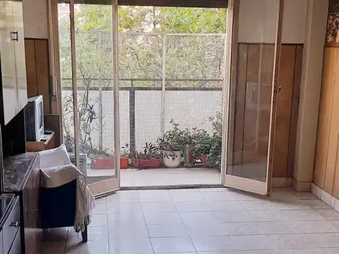 Casa en venta - 2 Dormitorios 1 Baño - Balvanera