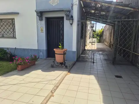 Casa en Venta en Lomas de Zamora, USD 160.000