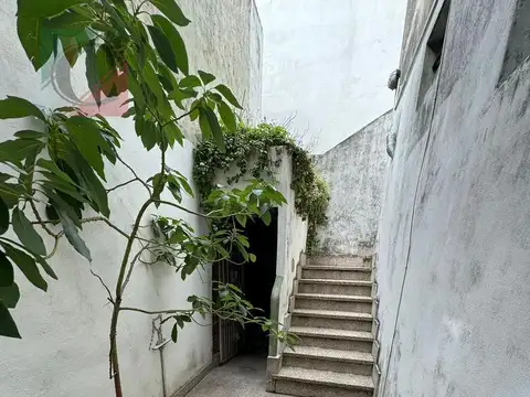 manuel castro  al 2400