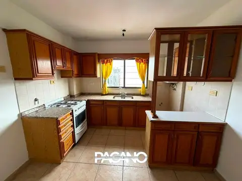Departamento en Alquiler con 1 cocheras
