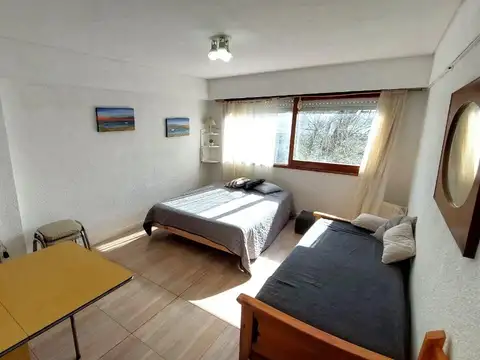 Departamento - Venta - Villa Gesell - Luminoso - Parrilla