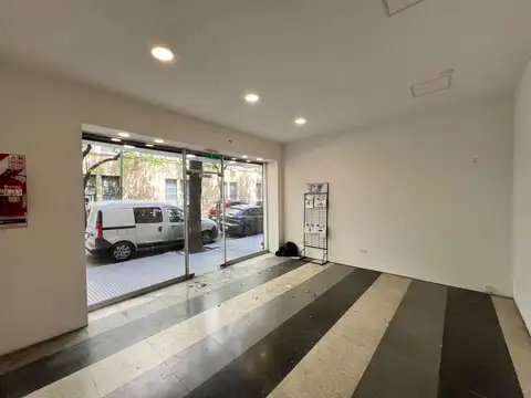 Local en Marcelo T. de Alvear 2235
