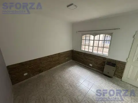 Depto Tipo Casa en Alquiler de 2 dormitorios