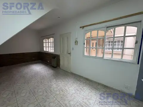 Depto Tipo Casa en Alquiler en San Miguel, $ 750.000