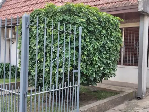 Casa en Venta en Banfield, USD 89.000