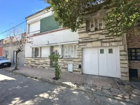 Venta San martin casa a remodelar bv las heras 