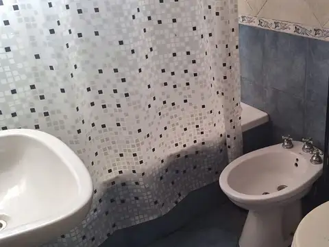 Depto Tipo Casa en Venta 46 años