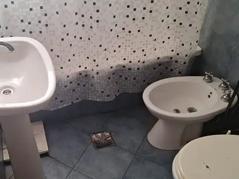 Depto Tipo Casa 3 ambientes con 1 baño