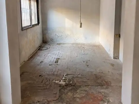 Depto Tipo Casa en Venta 43 años