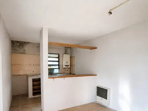 Depto Tipo Casa en Venta en Barrio Matheu, USD 30.000