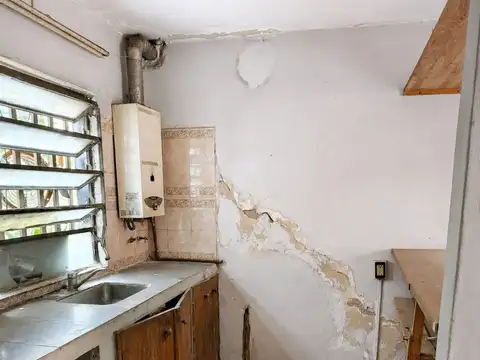 Depto Tipo Casa 4 ambientes con 1 baño