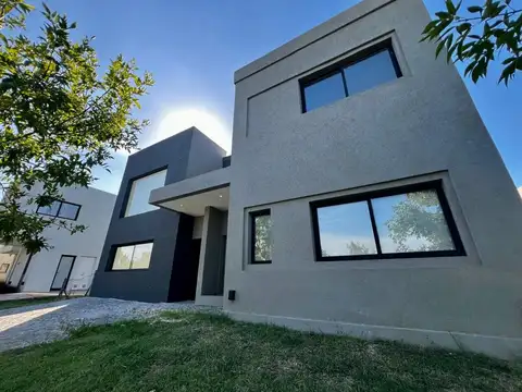 Alquiler casa a la laguna Barrio Náutico el Naudir