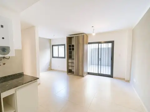 José Luis Cantilo 1600