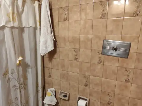 PH 3 AMB CON BALCÓN, PATIO Y TERRAZA EN INMEJORABLE UBICACIÓN! CASEROS CENTRO*