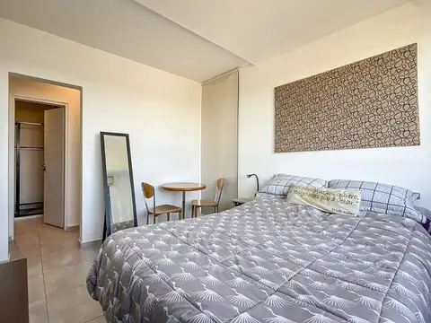 TOWN HOUSE EN VENTA IMPECABLE Y MODERNA EN BARRIO EL ALJIBE