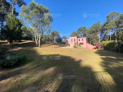 Casa 4 dormitorios en alquiler temporal con excelente vista