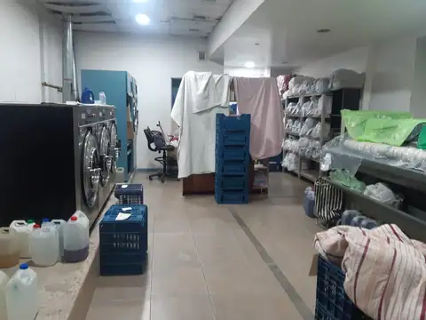 Local en Venta 70 años