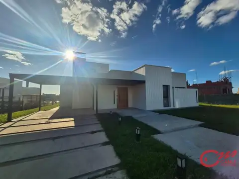 Casa en venta San Sebastián a la laguna