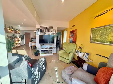 Departamento 4 ambientes con 3 baños
