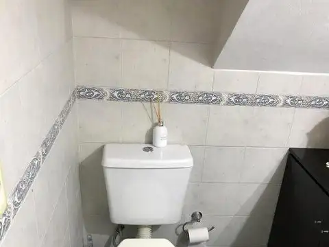 DUPLEX INDEPENDIENTE ADROGUE CENTRO