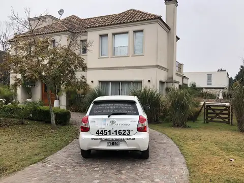 Casa en Venta de 6 dormitorios