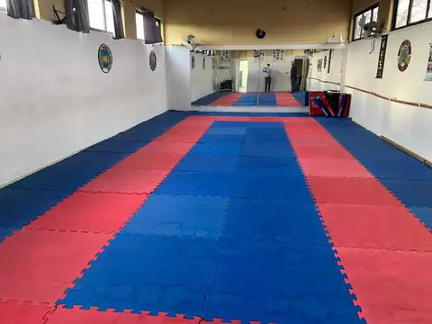 Terreno en Venta en Villa Ballester, USD 1.200.000