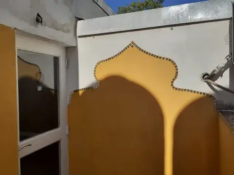 Depto Tipo Casa en Venta en Chacarita, USD 79.000