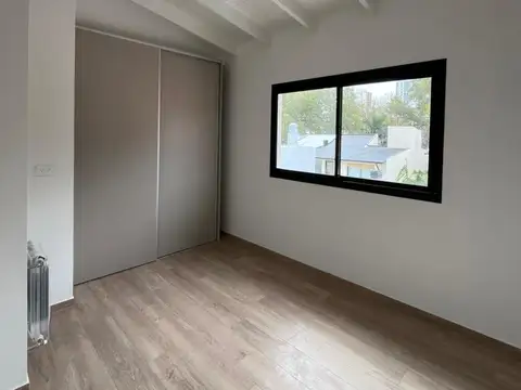 Depto Tipo Casa en Venta de 5 ambientes