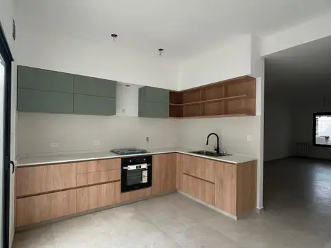 Depto Tipo Casa en Venta con 1 cocheras