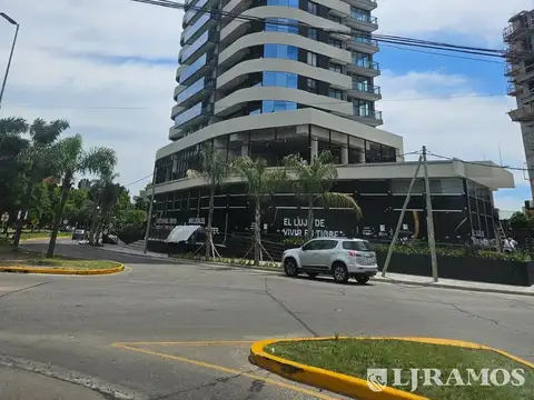 Local en Venta en Ciudad De Tigre, USD 725.000