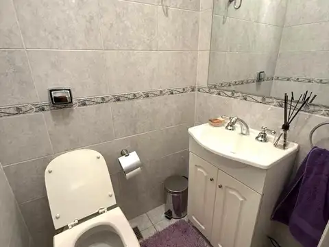 Departamento 3 ambientes con 2 baños