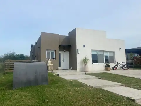 VENTA CASA SAN SEBASTIÁN-ESCOBAR-ÁREA 13