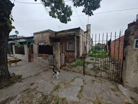 Casa en venta en Gregorio de Laferrere
