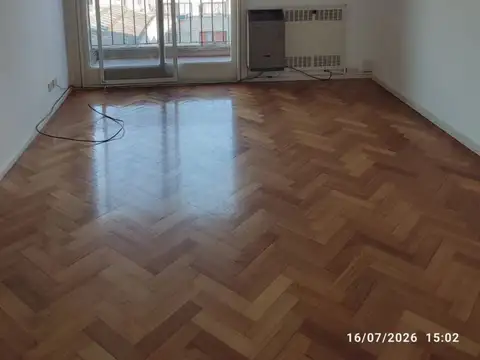 Departamento - Alquiler - Argentina, Capital Federal - HIPOLITO YRIGOYEN 1500